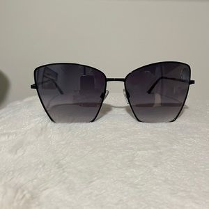 Black Oversized Foster Grant Sunglasses